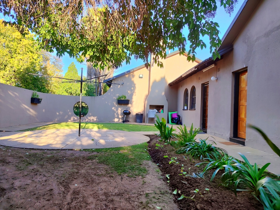 5 Bedroom Property for Sale in Doringkruin North West
